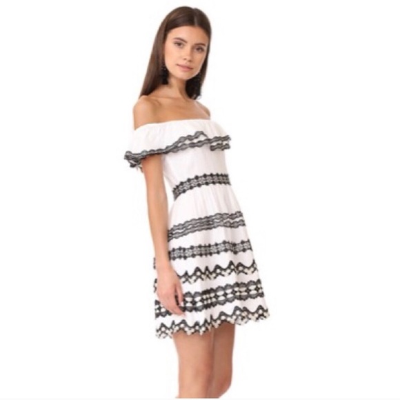 NWT alice + olivia ✦ Rozzi Off Shoulder Dress ✦ - Picture 1 of 8